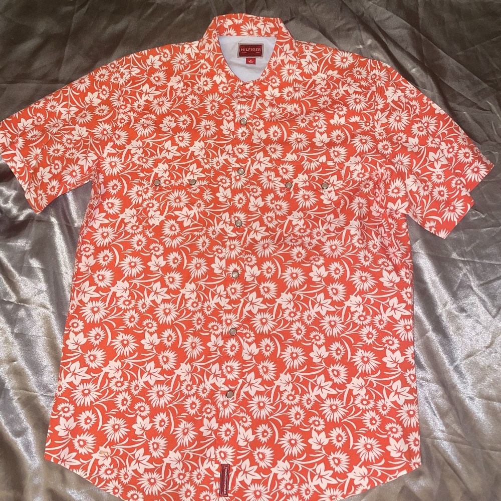 Tommy Hilfiger Denim  Red Label size M  Orange Floral Tropical button up shirt